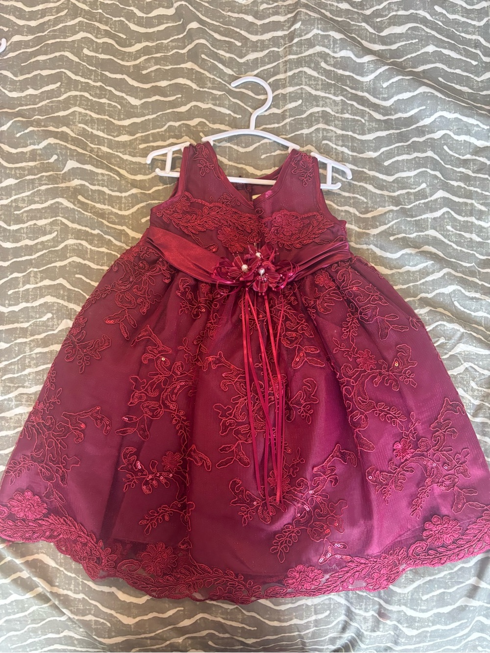 Girls' Burgundy Lace Flower-Appliqué Party Dress